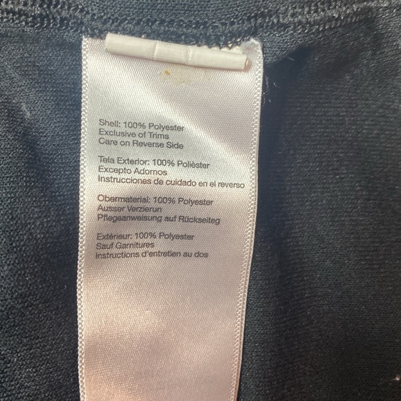 Marmot Black 1/4 zip pull over P90540-3rd-VDO size large - Picture 4 of 4